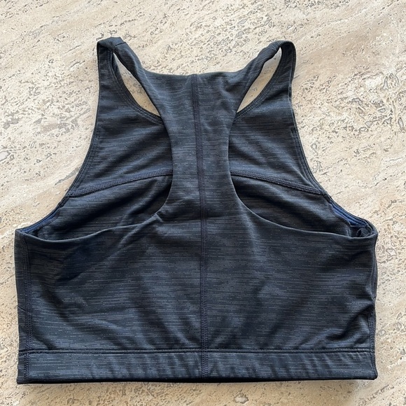 Outdoor Voices TechSweat Crop Top in Night Size Small - Picture 5 of 6